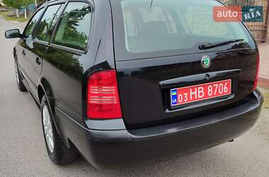 Універсал Skoda Octavia 2001 в 