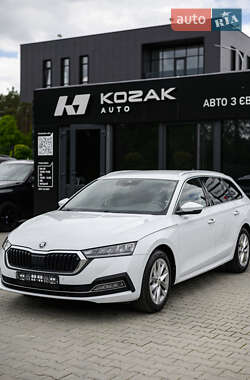 Универсал Skoda Octavia 2021 в 
