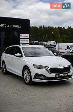 Универсал Skoda Octavia 2021 в 