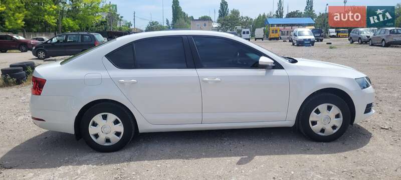 Ліфтбек Skoda Octavia 2019 в Запоріжжі