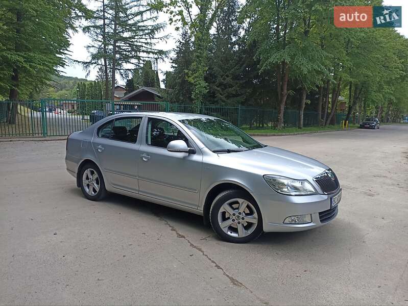 Ліфтбек Skoda Octavia 2012 в Львові
