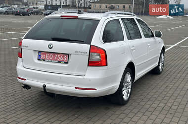 Універсал Skoda Octavia 2012 в 
