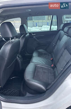 Універсал Skoda Octavia 2012 в 