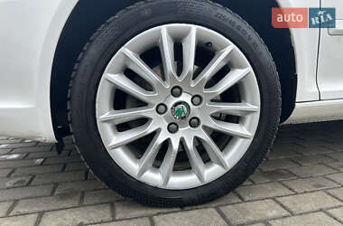 Універсал Skoda Octavia 2012 в 