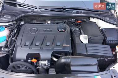 Универсал Skoda Octavia 2012 в 