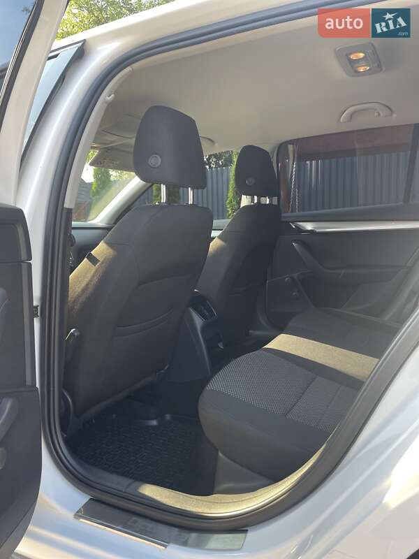 Универсал Skoda Octavia 2015 в Иршаве фото 6 Универсал Skoda Octavia 2015 в Иршаве