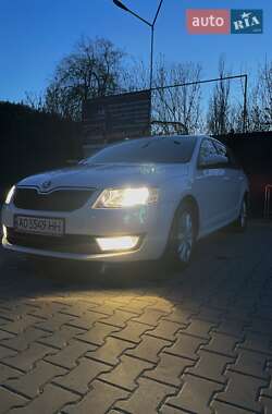 Універсал Skoda Octavia 2015 в Іршаві