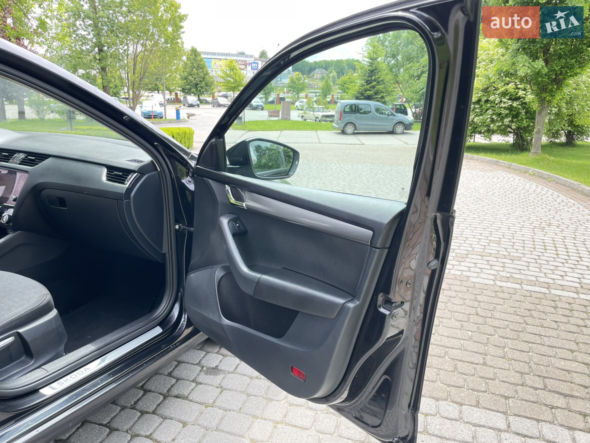 2019 Skoda Octavia - мініатюра 43