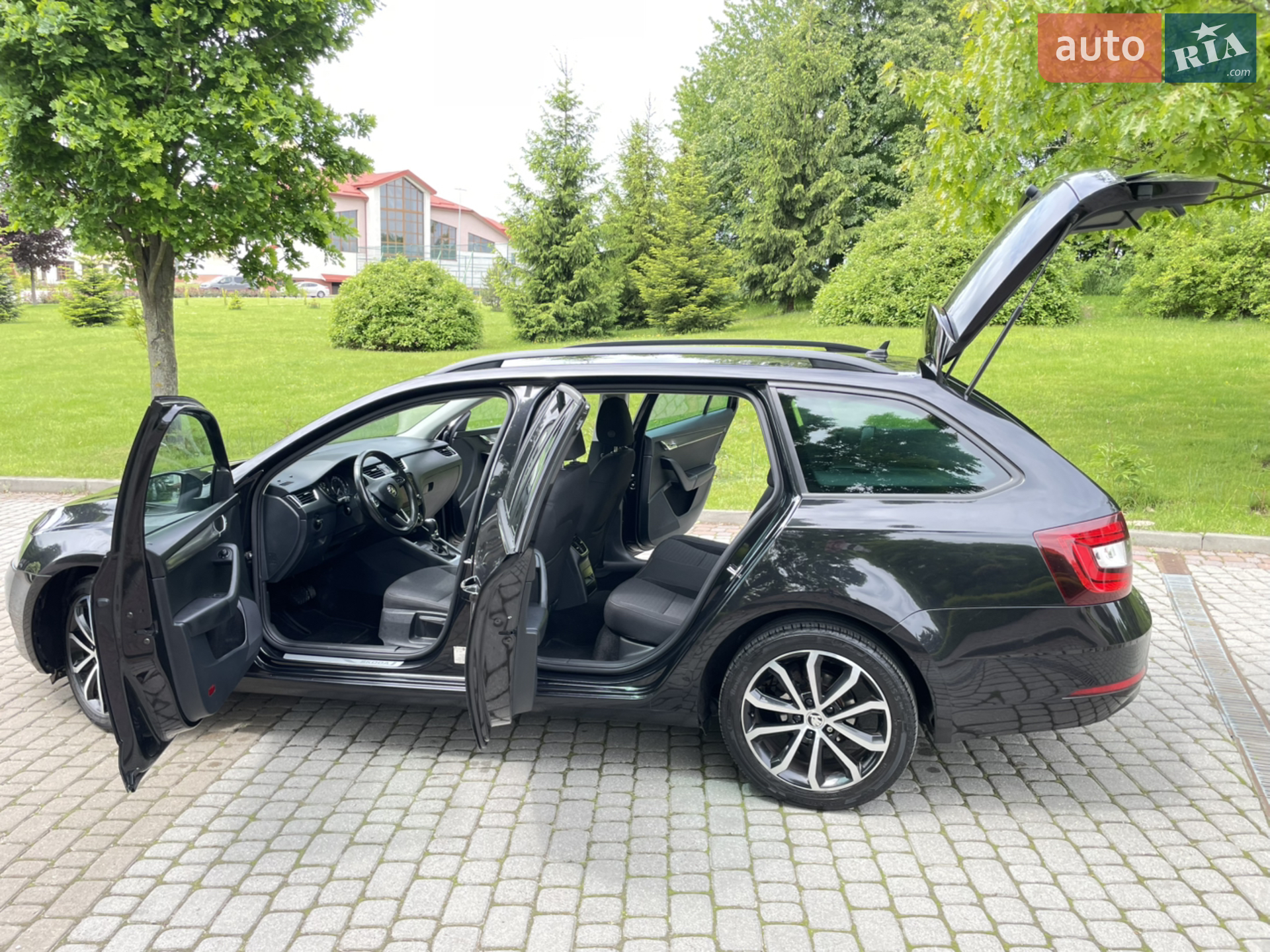 2019 Skoda Octavia - мініатюра 60