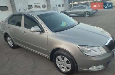 Лифтбек Skoda Octavia 2011 в 