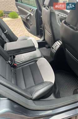 Універсал Skoda Octavia 2011 в 