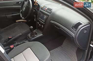 Лифтбек Skoda Octavia 2004 в 