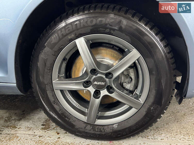 Универсал Skoda Octavia 2011 в Виннице