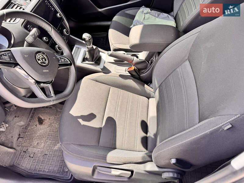 Лифтбек Skoda Octavia 2019 в Днепре фото 13 Лифтбек Skoda Octavia 2019 в Днепре