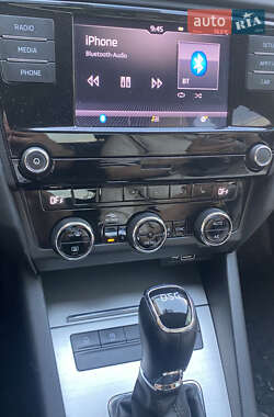 Ліфтбек Skoda Octavia 2018 в 