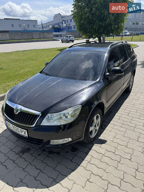 Универсал Skoda Octavia 2010 в 