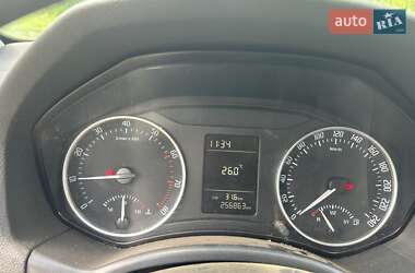 Универсал Skoda Octavia 2011 в 