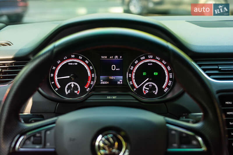 Лифтбек Skoda Octavia 2019 в Ужгороде