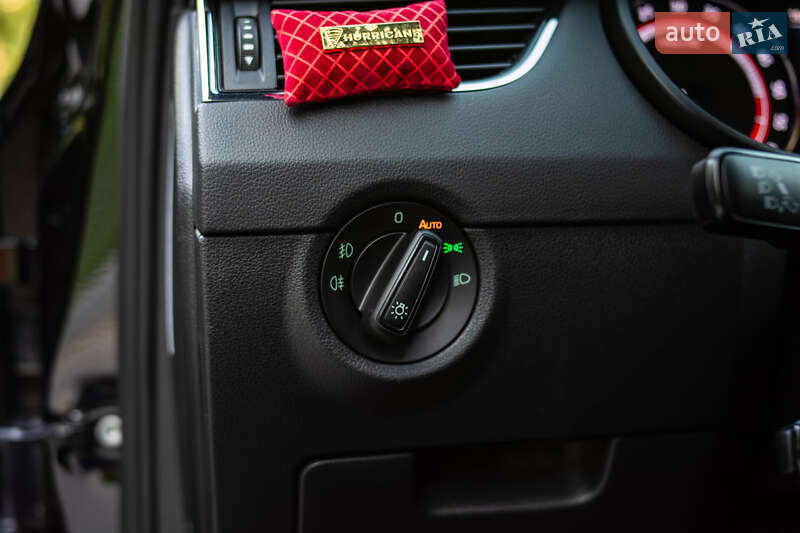 Лифтбек Skoda Octavia 2019 в Ужгороде