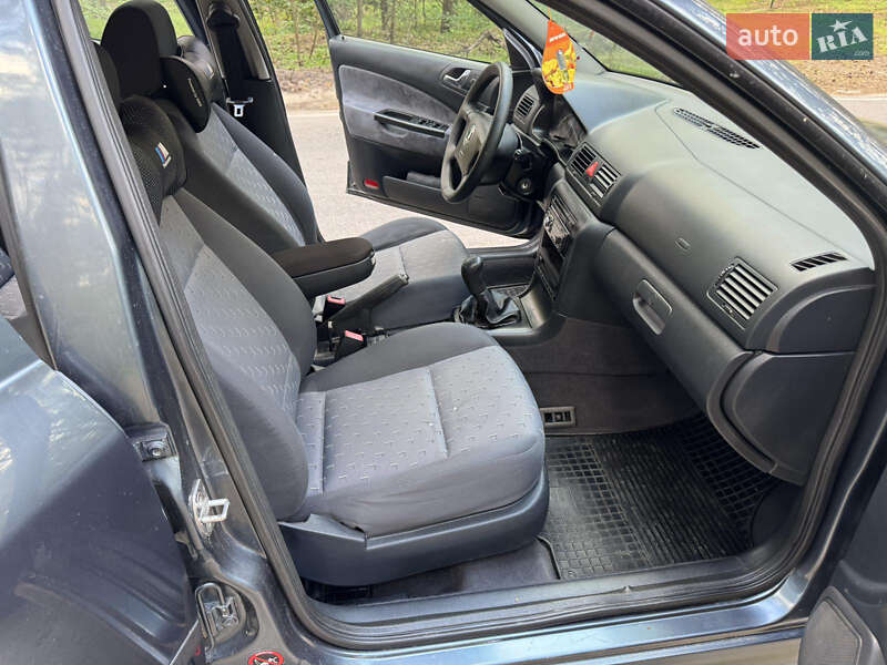 Ліфтбек Skoda Octavia 2005 в Полтаві