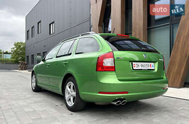 Универсал Skoda Octavia 2012 в 