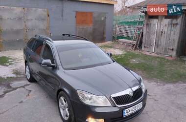 Універсал Skoda Octavia 2012 в 