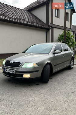 Лифтбек Skoda Octavia 2006 в 