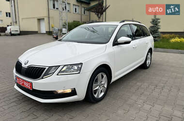 Універсал Skoda Octavia 2019 в Луцьку