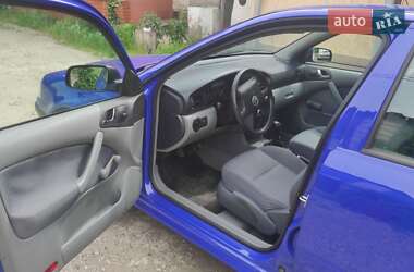 Ліфтбек Skoda Octavia 2002 в 