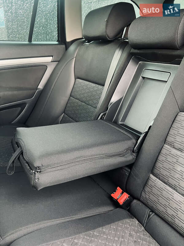 Універсал Skoda Octavia 2010 в Дрогобичі