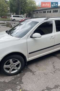 Універсал Skoda Octavia 2006 в 