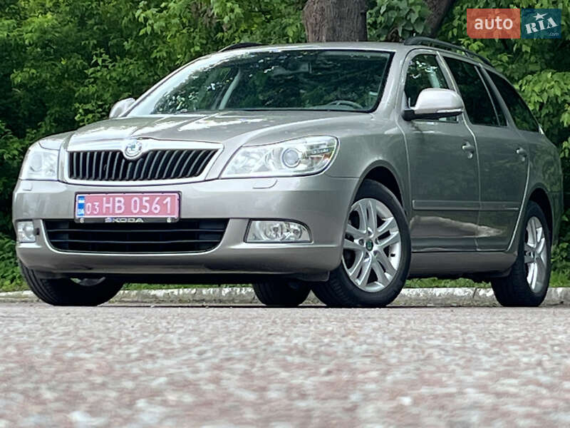 Універсал Skoda Octavia 2012 в Радивиліві