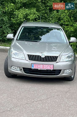 Універсал Skoda Octavia 2012 в 
