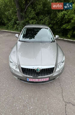 Універсал Skoda Octavia 2012 в 