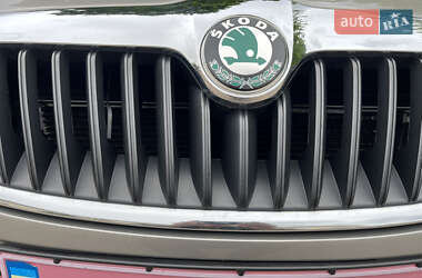Універсал Skoda Octavia 2012 в 