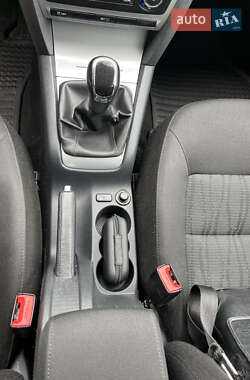 Універсал Skoda Octavia 2012 в 