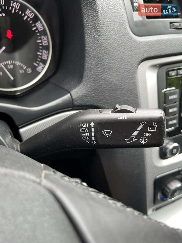 Універсал Skoda Octavia 2012 в Радивиліві
