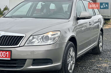 Универсал Skoda Octavia 2011 в 