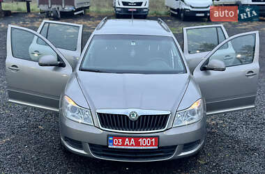 Универсал Skoda Octavia 2011 в 