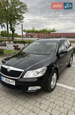 Універсал Skoda Octavia 2011 в 