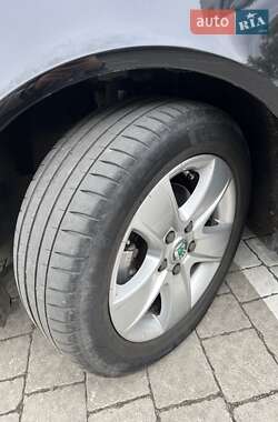 Універсал Skoda Octavia 2011 в 