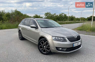 Універсал Skoda Octavia 2016 в Ужгороді