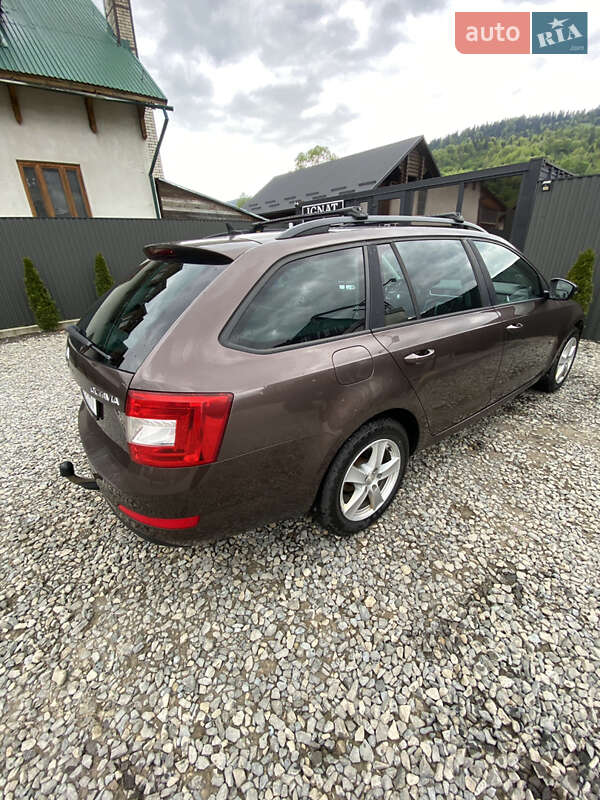 Универсал Skoda Octavia 2014 в Рахове