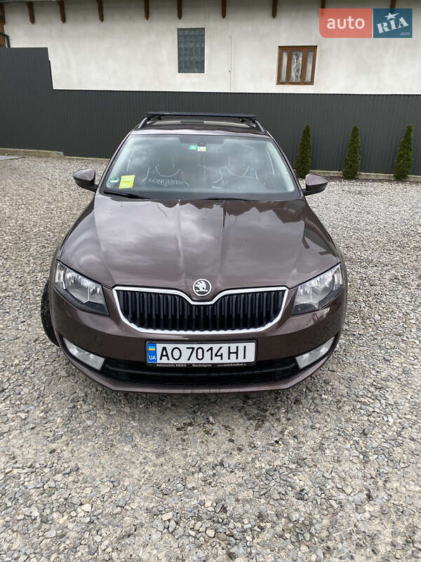 Универсал Skoda Octavia 2014 в Рахове