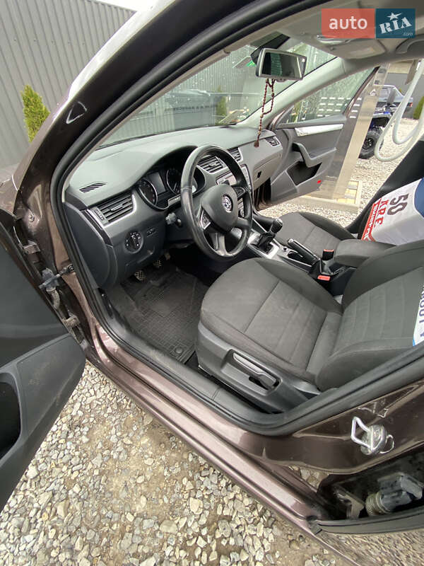 Универсал Skoda Octavia 2014 в Рахове