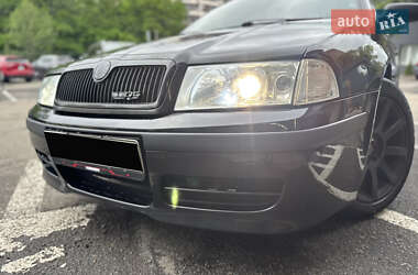 Универсал Skoda Octavia 2003 в 