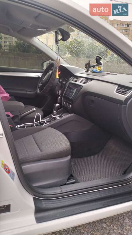 Лифтбек Skoda Octavia 2016 в Киеве