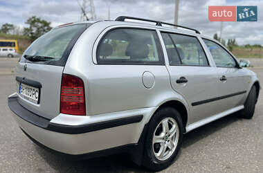 Универсал Skoda Octavia 1999 в 