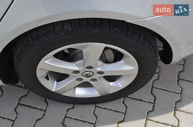 Универсал Skoda Octavia 2011 в 