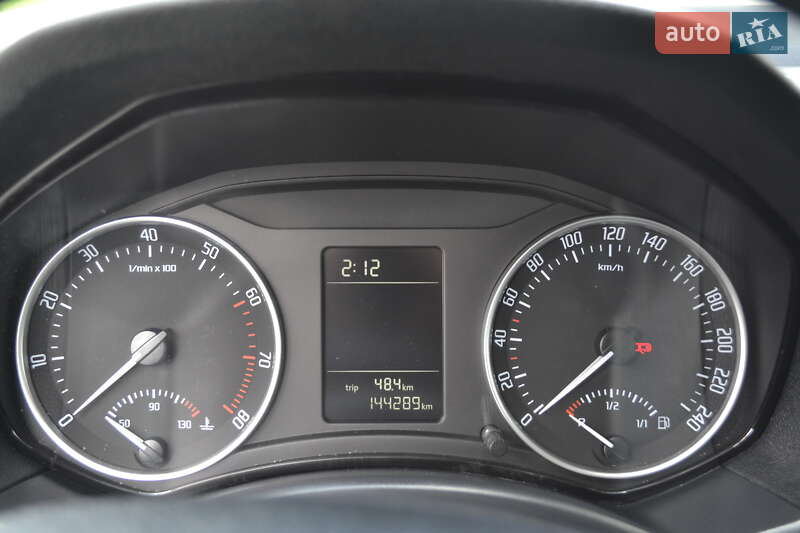 Универсал Skoda Octavia 2011 в Виннице